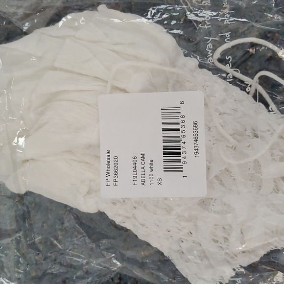 NWT Free People Adella Cami White - Picture 5 of 5